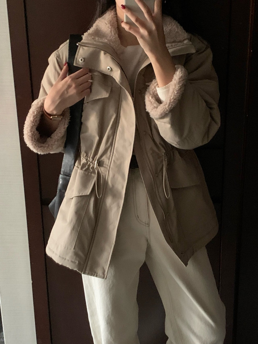 1697490210087_120955.jpg Korean Chic Vintage Workwear Faux Fur Lined Drawstring Waist Casual Jacket