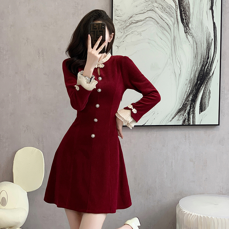 Chinese Style Buttoned Waist-Slimming A-Line Dress with Flared Sleeves