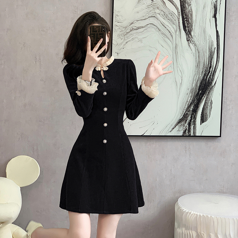 Chinese Style Buttoned Waist-Slimming A-Line Dress with Flared Sleeves
