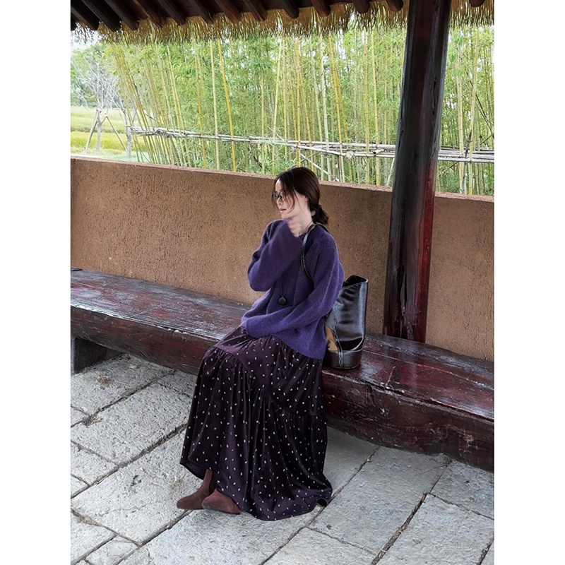 1764700477977_AVnPTh.jpg Purple Sweater and Velvet Floral Skirt Two-Piece Set