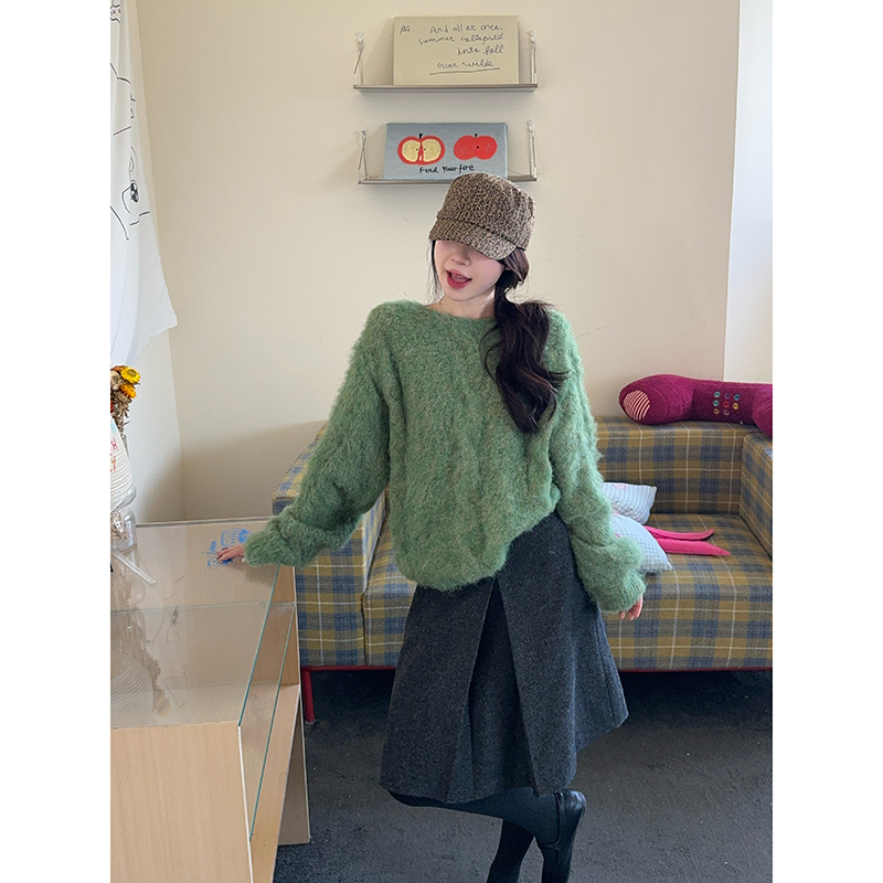 1765211663050_IXDFV0.jpg Women's Lazy Soft Fuzzy Pullover Sweater in Lotus Root and Green