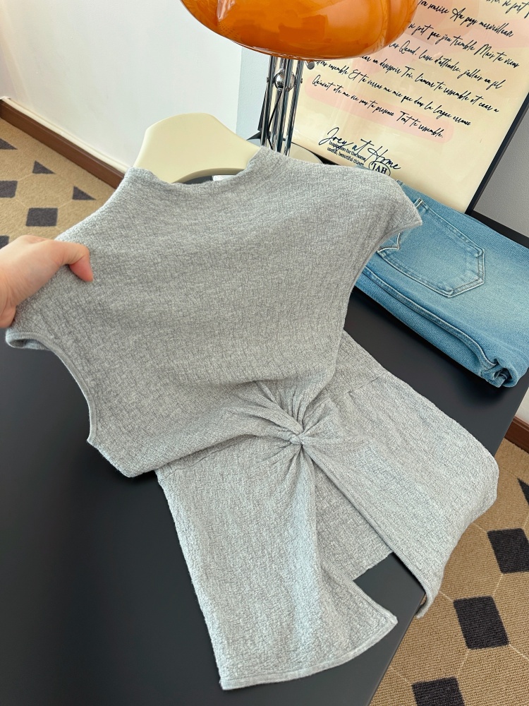 1775744314498_PvM48S.jpg Summer Knit Twist-Front Slimming Cami Top for Women